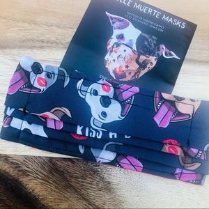 Oopsie kiss a pitbull mask